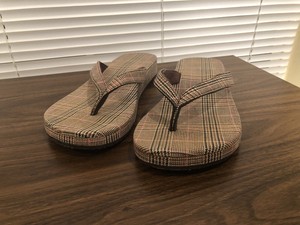 burberry flip flops sale