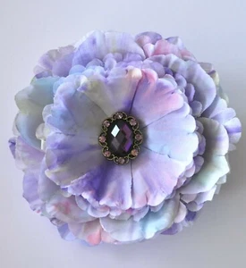 4,5" Lavendel Regenbogen Pastell "Aquarell" Pfingstrose Seide Blume Haarspange Pin-Up - Bild 1 von 2