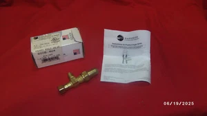 NEW Superior Refrigeration 600B-4U4 Packed Angle Valve D.P. 700 PSIG - Picture 1 of 2
