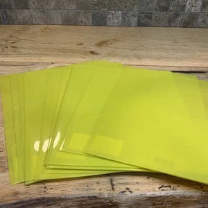 Menge 11 Vintage gelbe Heftklammern 2 Taschen Portfolio Präsentationsordner durchscheinend - Bild 1 von 8