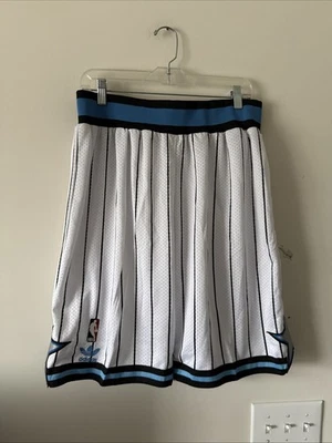 Men’s adidas Replica Retro Orlando Magic Game Shorts 1993/94 2XL - White - Image 1 of 4