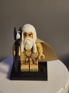 Custom Lego Lord of the Rings Saruman Minifigure - Picture 1 of 4