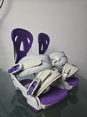 Fijaciones de snowboard Rome Sds talla pequeña blancas y moradas para mujer y hombre raras Foto 1 de 4