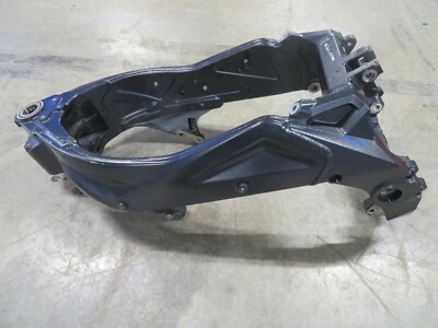 EB710 2004 04 APRILIA RSV1000R MARCO PRINCIPAL DE FÁBRICA VIN: ZD4RRC0194S000259 Foto 1 de 4