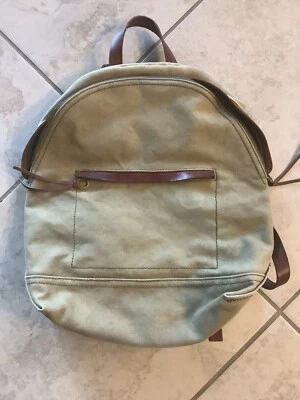 Mochila Madewell de lona con adornos de cuero envejecida Foto 1 de 4