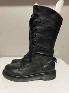 Dr. Martens Triumph Stiefel Blumenmuster Leder überklappbar Biker COMBAT Damen US 8 - Bild 1 von 15