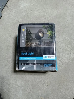 Portfolio Paisajes Spot Light Acabado Negro 650 Lúmenes Ángulo 36° 50w 1 Luz Foto 1 de 4