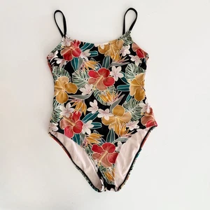 Hurley Size XL Dark Floral Tropical Print One Piece Swimsuit Lattice Back UPF 50 - Picture 1 of 9