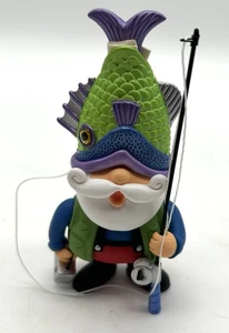 2004 Hallmark Keepsake Ornament Catch Of The Day Man With Fish Head Christmas - Picture 1 of 7