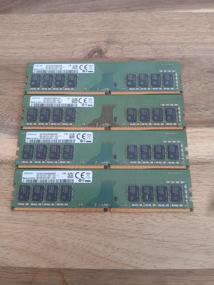 Samsung 32GB DDR4 Desktop Memory 4x8GB 2400MHz DDR4 TESTED - Image 1 of 1