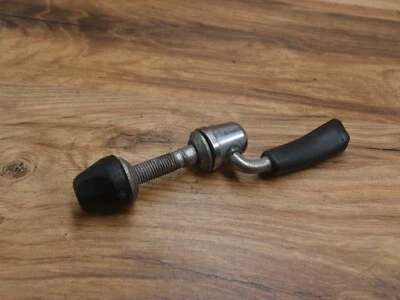 Braçadeira de assento de aço MTB Miche feita na Itália M8 década de 1990 - Imagem 1 de 4