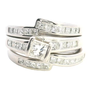 18ct white gold three ring bridal set, twelve Princess cut Diamonds 1.00 ct - Picture 1 of 23