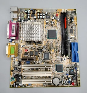 Mainboard DFI CW35-L Sockel 370, VIA Cyrix II 550 Mhz, 256MB SDR-RAM - Bild 1 von 2