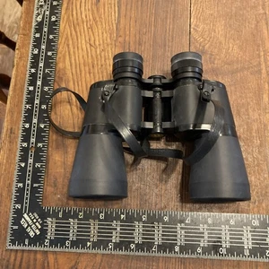 Bushnell 10x50 Wide Angle Binoculars with Strap and case - Picture 1 of 9