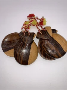 Vintage Spanish Hand-Carved Handmade Wood Castanets Castañuelas Flamenco 1 Pair - Picture 1 of 3