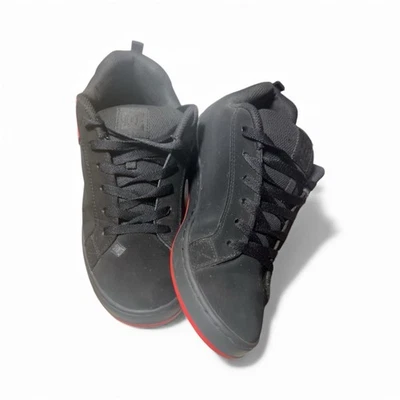 Women’s DC Skater Shoes Black/PINK, Size 10 - Image 1 of 4