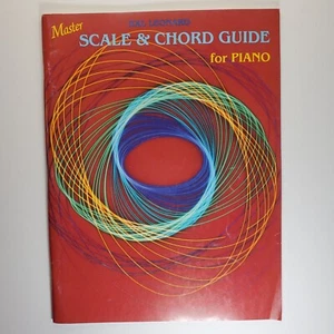 Hal Leonard Master Scale & Chord Guide for Piano 1982 Paperback - Imagen 1 de 5
