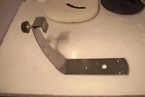 Vintage JC Penney 5265 10 Speed Stand Mixer Replacement Part BOWL STABILIZER - Picture 1 of 8