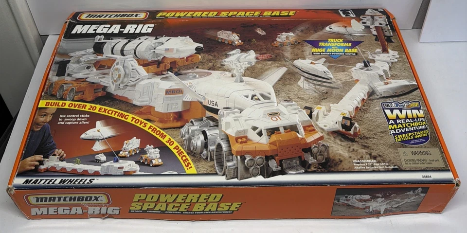 MATCHBOX MEGA RIG SPACE BASE MOON PLAYSET MATTEL 35854 COMPLETE OPEN BOX - Image 1 of 4