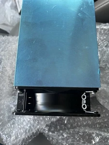 dissipateur thermique aluminium avec ventilateur neuf très lourd - Photo 1/5