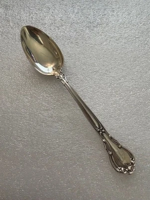 Cucharadita de plata esterlina Gotham Chantilly 1895 5 1/4" .6 oz 12 disponibles mono "B" Foto 1 de 4