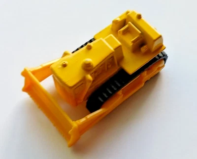 Maisto Construction Bulldozer 2 3/4" Inches, Yellow, Never Played with Condition - Image 1 of 4