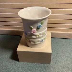 Vintage Ceramic Vase Or Planter With Painted Floral Design - Picture 1 of 8