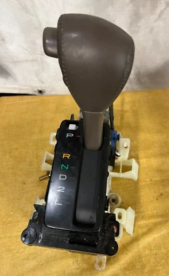 99 2000 01 Lexus ES330 cambio automático selector palanca de cambios conjunto B39 Foto 1 de 4