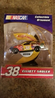 Nascar Elliott Sadler #38 M&M 2006 Trevco adorno coleccionable, nuevo en caja Foto 1 de 2