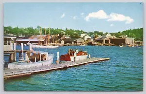 Postcard Harbor scene from footbridge Boothbay Harbor Maine - Picture 1 of 2