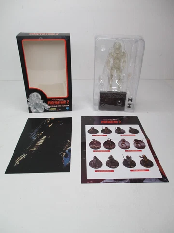 HIYA PREDATORS ACTION FIGURE 1:18 SCALE INVISIBLE CITY HUNTER PREDATOR 2 W/ BOX Cover