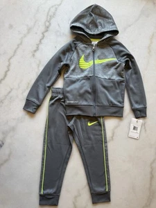 NWT Nike Boy 2 Piece Full-Zip Therma-Fit Hooded Jogging Set Tracksuit Smoke Grey - Picture 1 of 24
