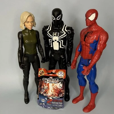 Lote de 3 bonecos de ação Marvel - Viúva Negra, Homem-Aranha + Terno Preto Vingadores - Imagem 1 de 4