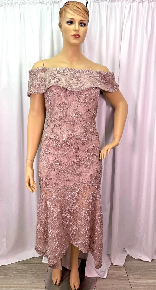 Xscape 18W Taupe Hombro Descubierto Encaje Lentejuelas Vestido Formal Noche Boda Vestido Nuevo con Etiquetas Foto 1 de 4