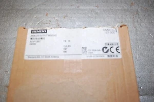 Siemens 6ES7 332-5HF00-0ABO Simatic Analog Output AO Module SM332 - Picture 1 of 4