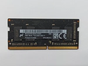 MTA4ATF51264HZ-2G3E2 Micron 4GB PC4-19200 DDR4-2400MHz CL17 260-Pin SoDimm 1.2V - Bild 1 von 3