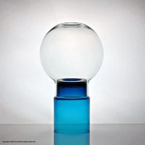 Scandinavian style tea light or candle holder - Picture 1 of 4
