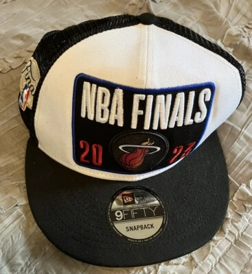 Boné chapéu Snapback New Era 9FIFTY Trucker Miami Heat 2023 NBA Finals basquete - Imagem 1 de 3