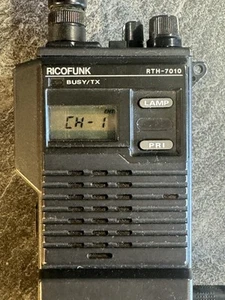 RICOFUNK RTH‑7010 (YAESU) Handfunkgerät - Amateurfunk - Zdjęcie 1 z 5