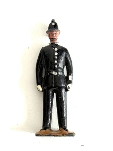 ORIGINAL JOHILLCO LEAD TOY "BOBBY" POLICEMAN FIGURE- 1940 - Picture 1 of 13