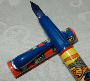 VINTAGE RETRO SCARCE DISNEY FOUNTAIN PEN By STYPEN EXTRA FINE NIB DONALD DUCK - Picture 1 of 7