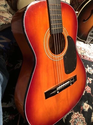 GUITARRA ACÚSTICA VINTAGE HARMONY PARLOR H5422 con FUNDA Foto 1 de 4