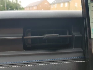 Honda eNy1 Elegance 2024 Mittel Front Armaturenbrett Lüftung - Bild 1 von 22