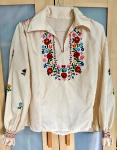 Vintage Hungary Peasant Blouse Long Sleeve Boho Kalocsa Embroidery Top - Picture 1 of 3