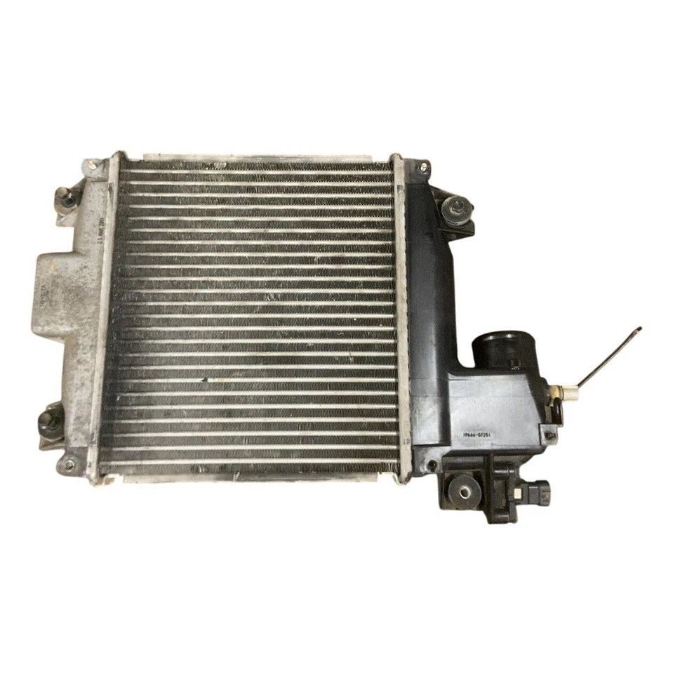 TOYOTA HILUX INTERCOOLER RADIATOR 2.5 / 3.0 2005-2016 179400L060 - Image 1 of 4