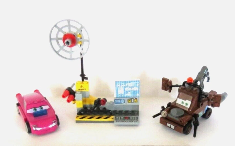 Lego #8424. Disney Cars, Mater's Spy Zone. All Pieces. No Box. Inventoried. - Image 1 of 4