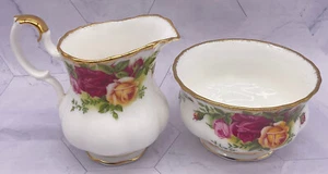 Royal Albert Bone China Old Country Roses Milchkännchen & offene Zuckerdose - Bild 1 von 20