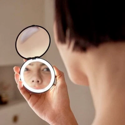 AVON FOLDABLE COMPACT LED LIGHT-UP, MAGNIFYING MIRROR ~  * BRAND NEW IN BOX * - Image 1 of 4