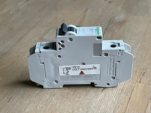 INTERRUPTOR ELÉCTRICO SCHNEIDER MULTI 9 C60 2A 1 POLO - Imagen 1 de 4