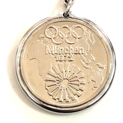 1972 Olympic Games Munchen Keychain Key Ring Munich Germany Commemorative - Image 1 of 4